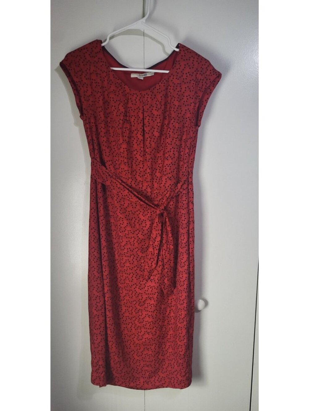 Boden Women's SZ 6L Midi Sheath Belted Dot Red Black Viscose Silk Dress - Picture 1 of 8